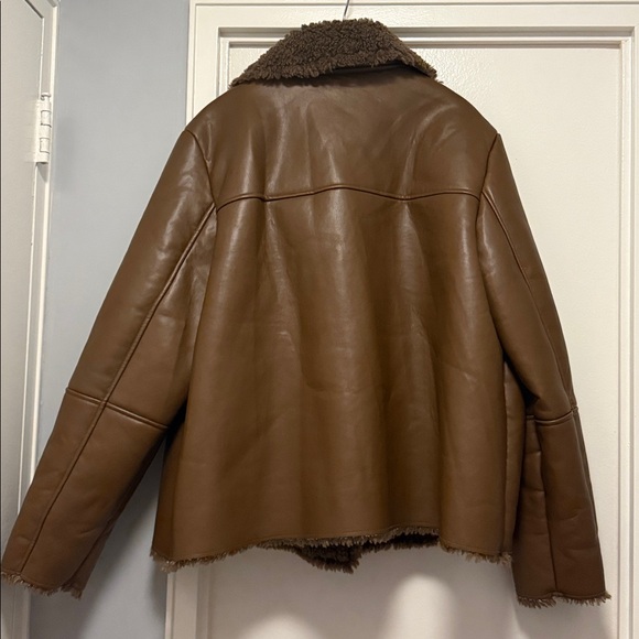 Bernardo Cruelty Free Faux Leather Faux Shearling Brown Coat Size XXL - Picture 3 of 5